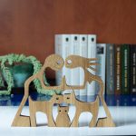 Pár kutyákkal és cicával