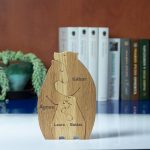 Mackócsalád két boccsal-Fából készült ajándék